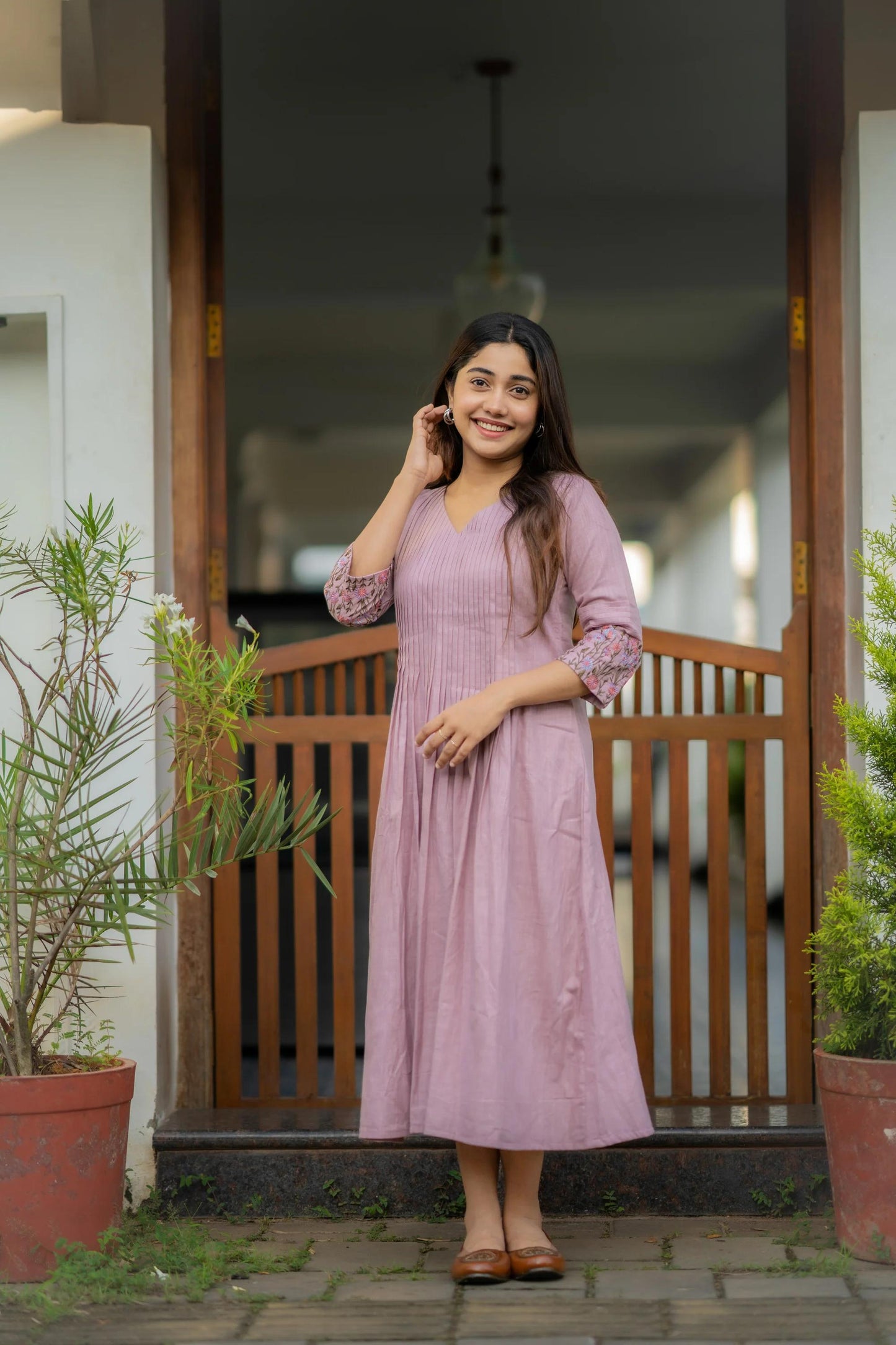 Aaysa Floral A-Line Embroidered Anarkali Kurta