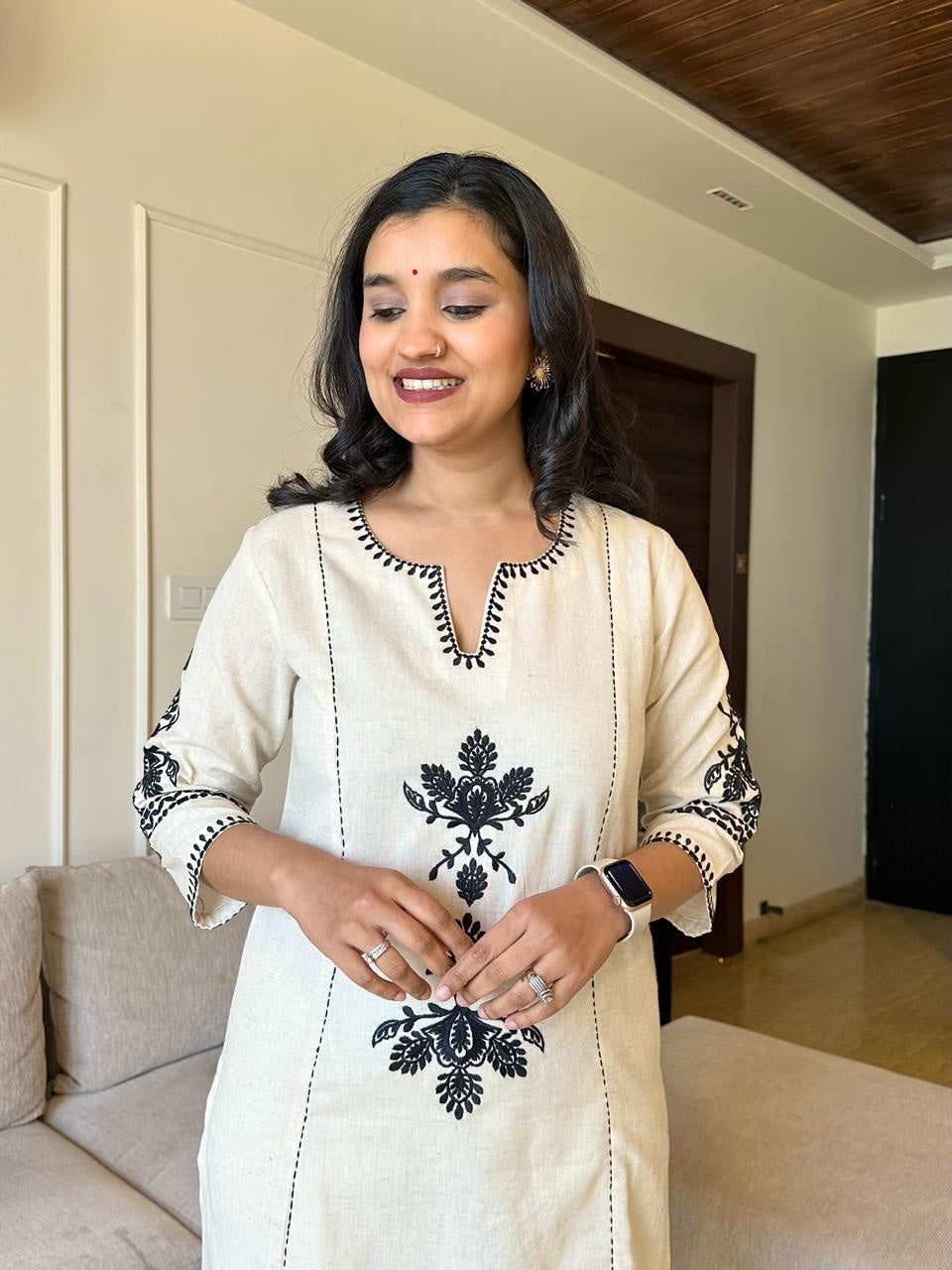 Aaysa Embroidered A-Line Thread Work Pure Cotton Kurta With Trousers