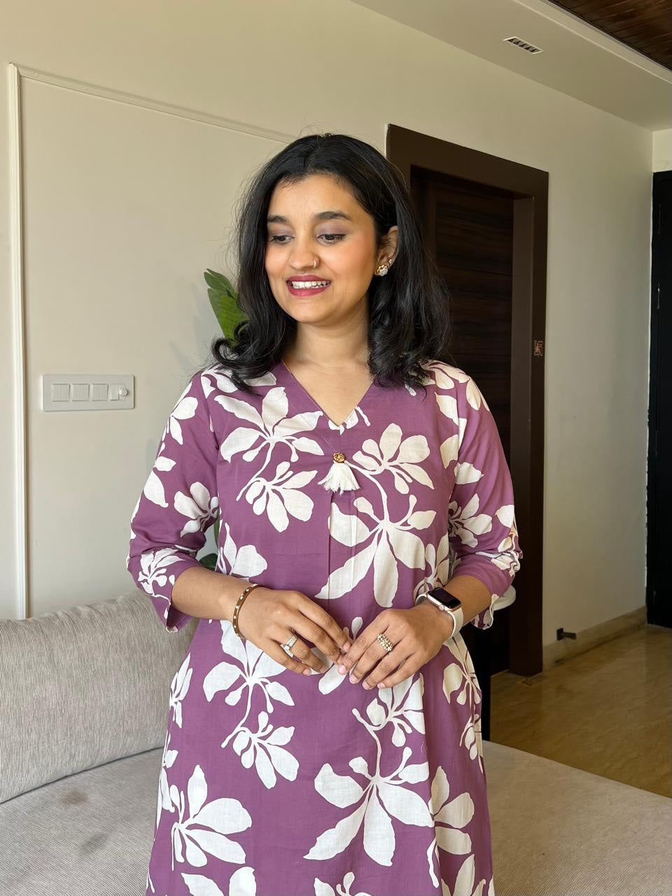 Aaysa Women Floral Printed Regular Pure Cotton Kurta with Trousers