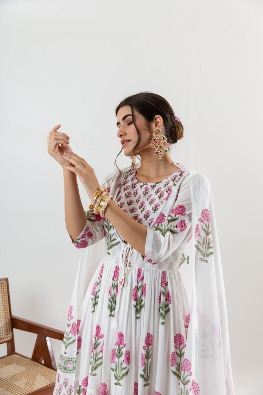 Aaysa Floral Printed Layered Pure Cotton Anarkali Kurta With Trousers And Dupatta