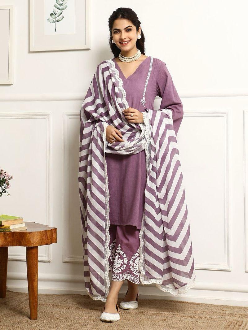 Aaysa V-Neck Pin Tucks Thread Work Pure Cotton A-Line Kurta With Palazzo And Dupatta