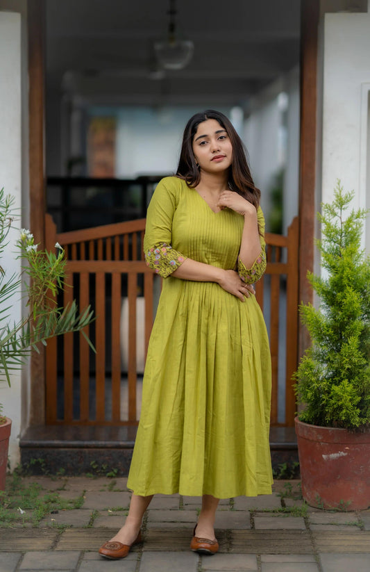 Aaysa Floral A-Line Embroidered Anarkali Kurta