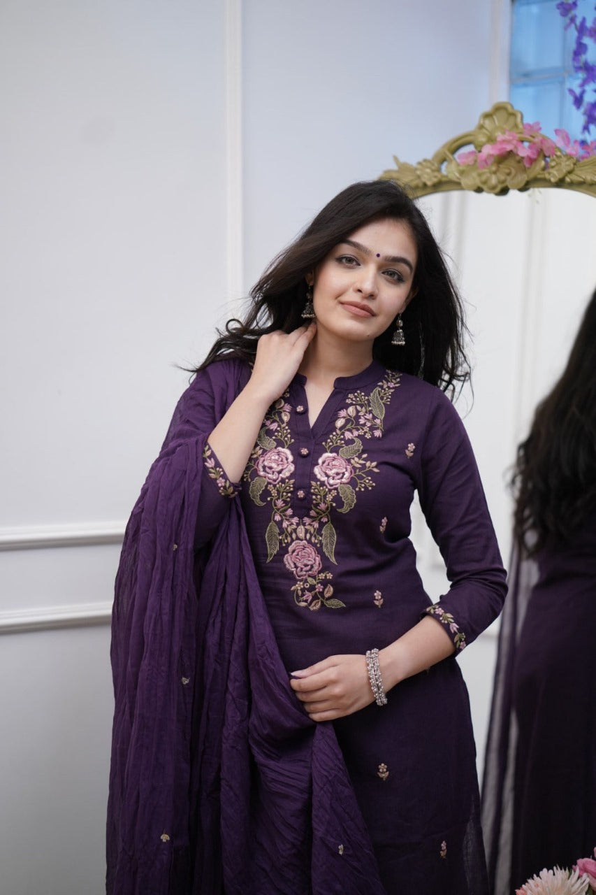 Aaysa Women Floral Pure Cotton Kurta with Trousers & With Dupatta Set