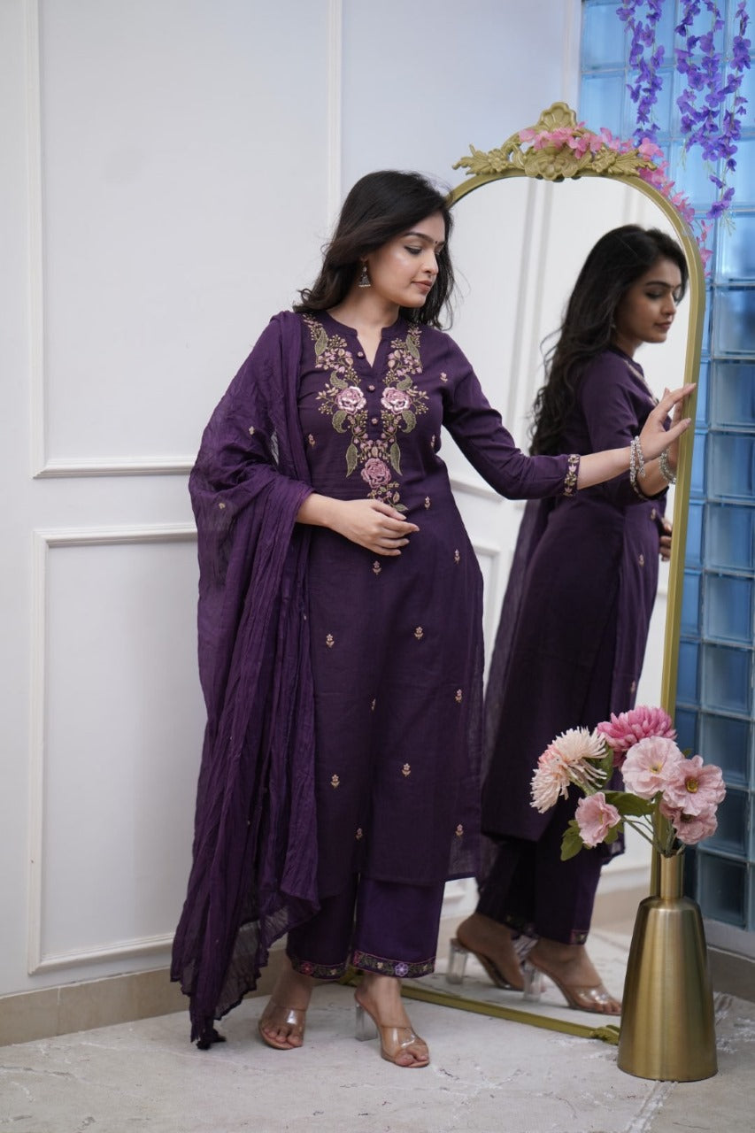 Aaysa Women Floral Pure Cotton Kurta with Trousers & With Dupatta Set