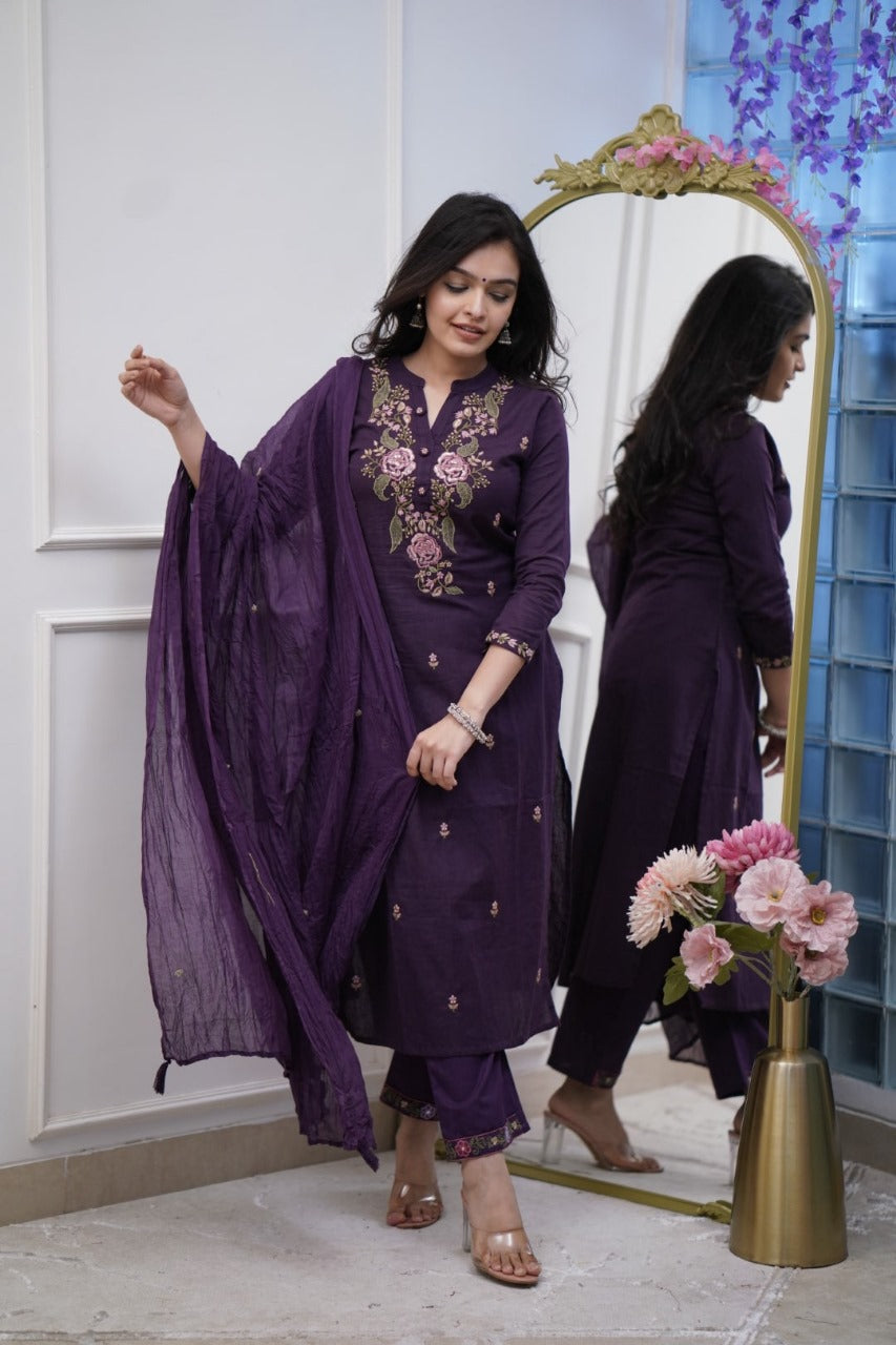 Aaysa Women Floral Pure Cotton Kurta with Trousers & With Dupatta Set